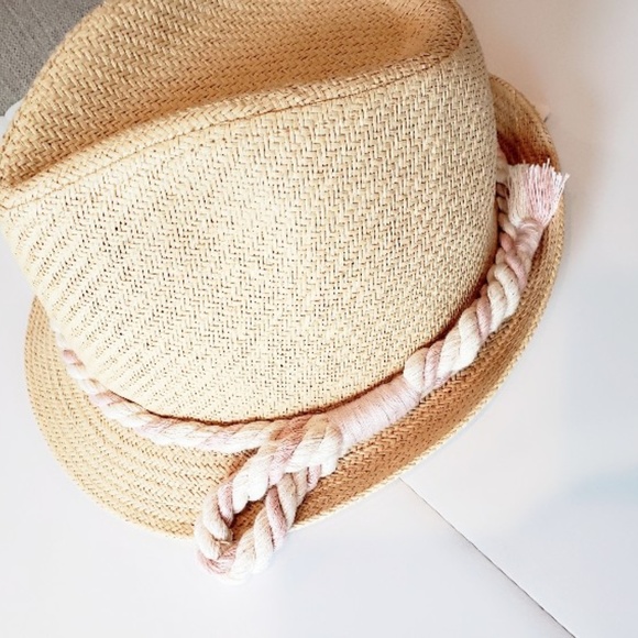 Summer hat - Picture 2 of 2